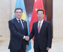 张高丽会见哈萨克斯坦第一副总理马明