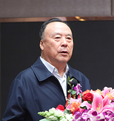 十一届全国政协副主席白立忱宣布年会开幕