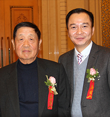 秘书长方国辉与国土资源部原副部长邹玉川合影