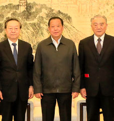 十二届全国政协副主席刘晓峰与会领导及嘉宾合影